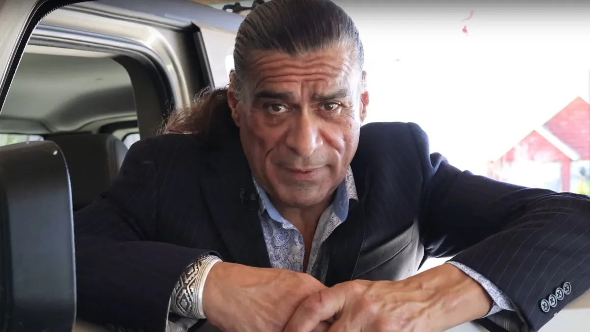 جاناتان جاس