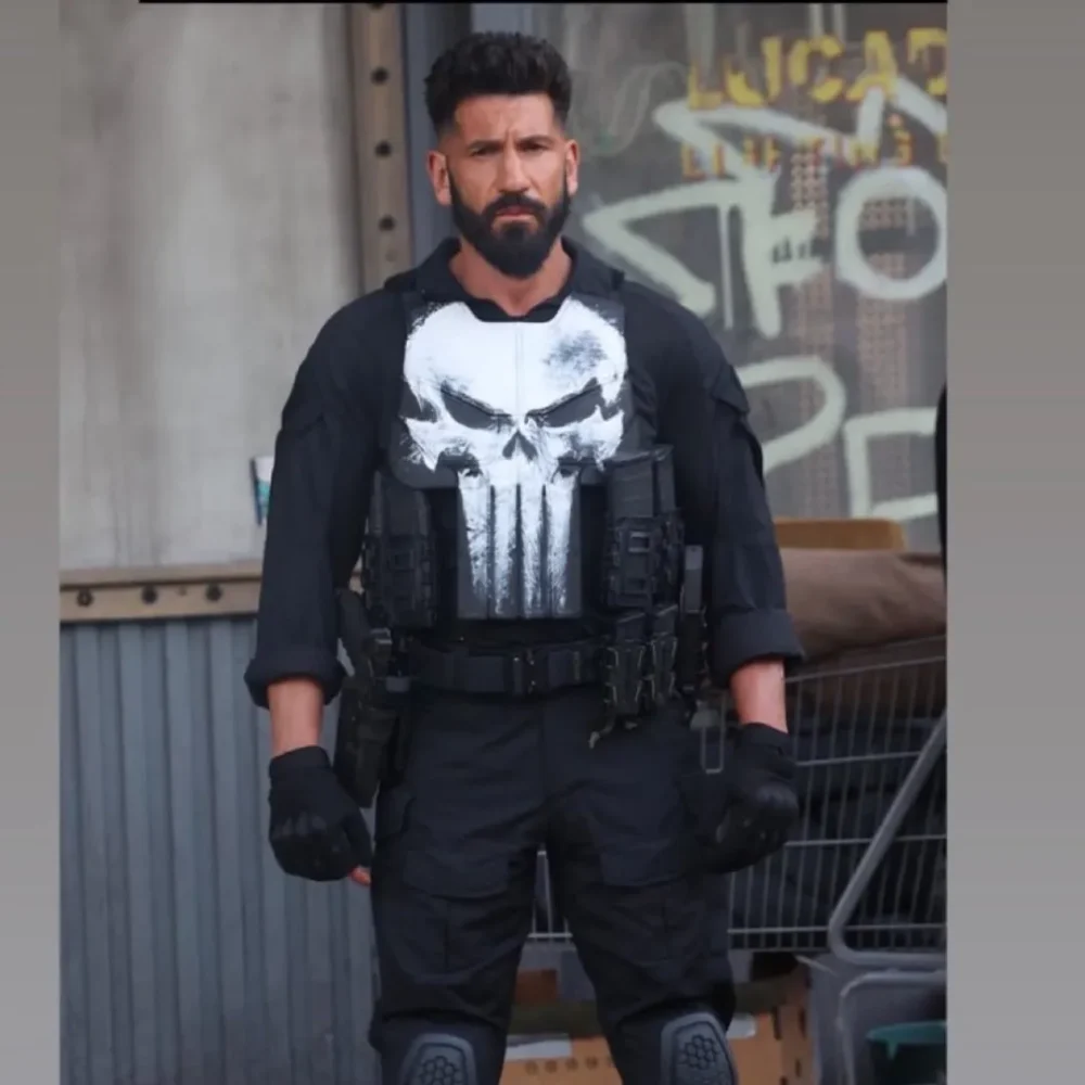 ظاهر جدید جان برنتال در نقش پانیشر در پشت صحنه قسمت ویژه The Punisher
