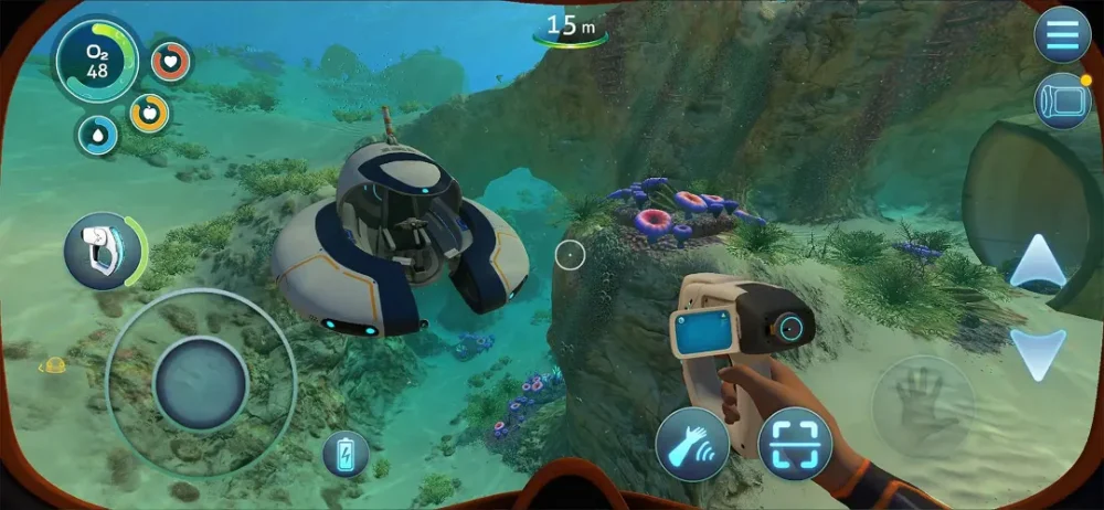 بازی موبایل Subnautica
