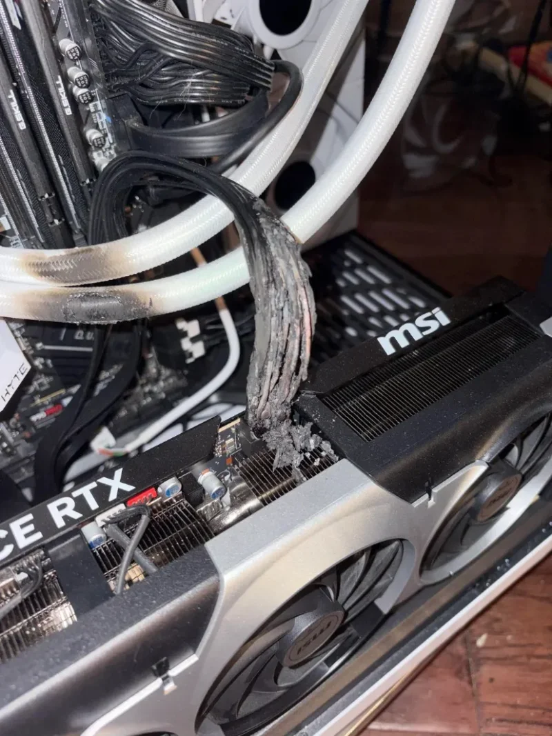 کانکتور ۱۶-پین RTX 5090 انویدیا آتش گرفت