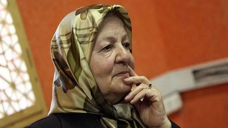 رابعه مدنی، بازیگر ایرانی، به دلیل خونریزی مغزی در بیمارستان بستری شد